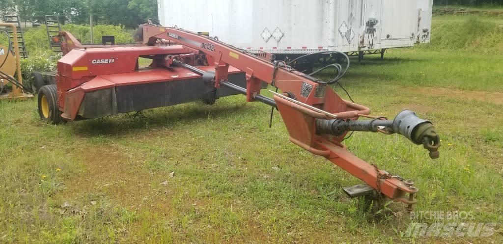 Case IH DC 132 Uređaji za kosačice