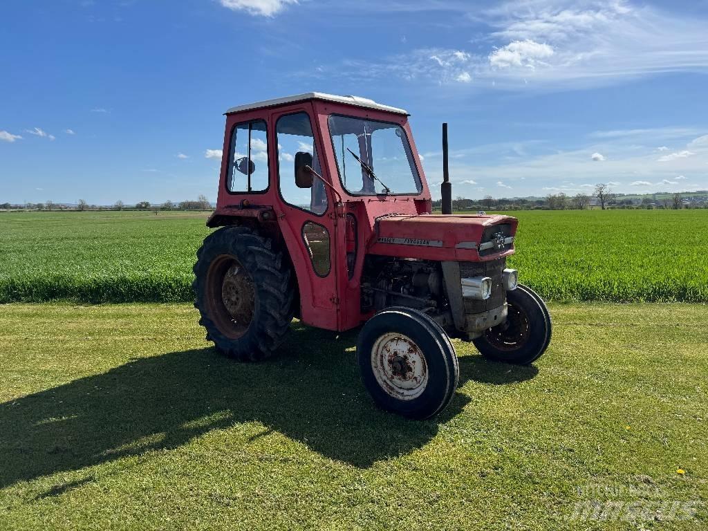 Massey Ferguson 135 Traktori