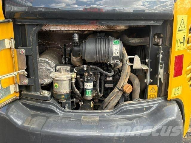 Komatsu PC 26 MR-3 Mini bageri < 7t