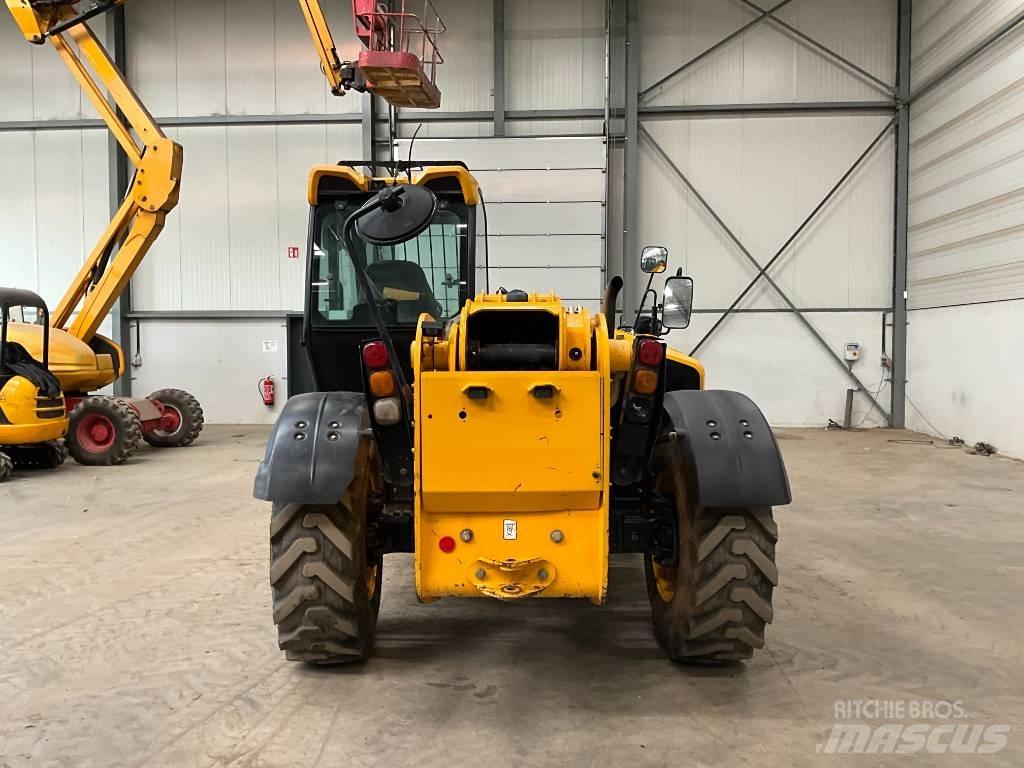 JCB 535-125 Teleskopski viljuškari