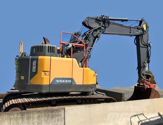 Volvo ECR 235 E Bageri guseničari