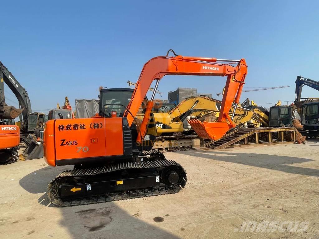 Hitachi ZX 70 Midi bageri 7t – 12t
