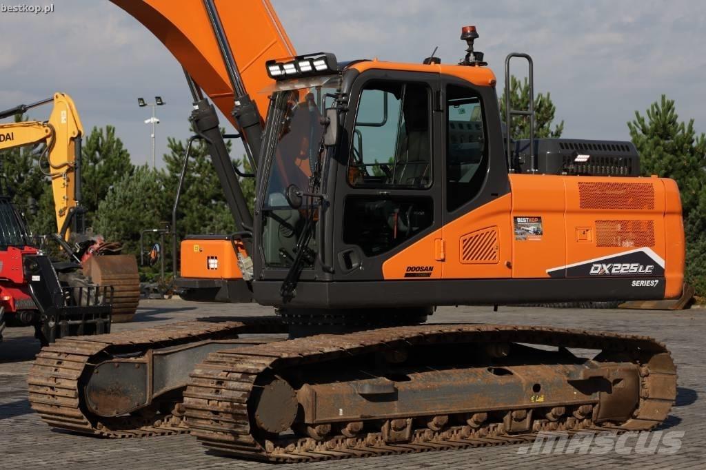 Doosan DX 225 LC-7 Bageri guseničari