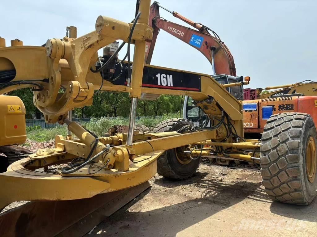 CAT 16 H Grejderi