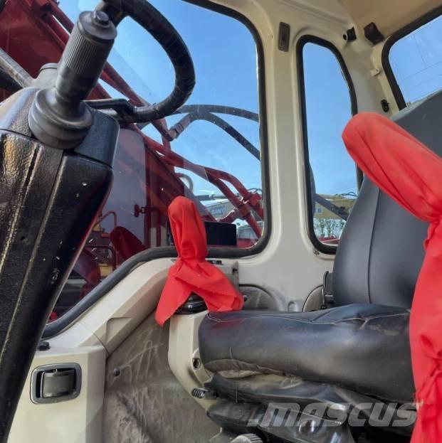 Doosan DX150W Bageri točkaši