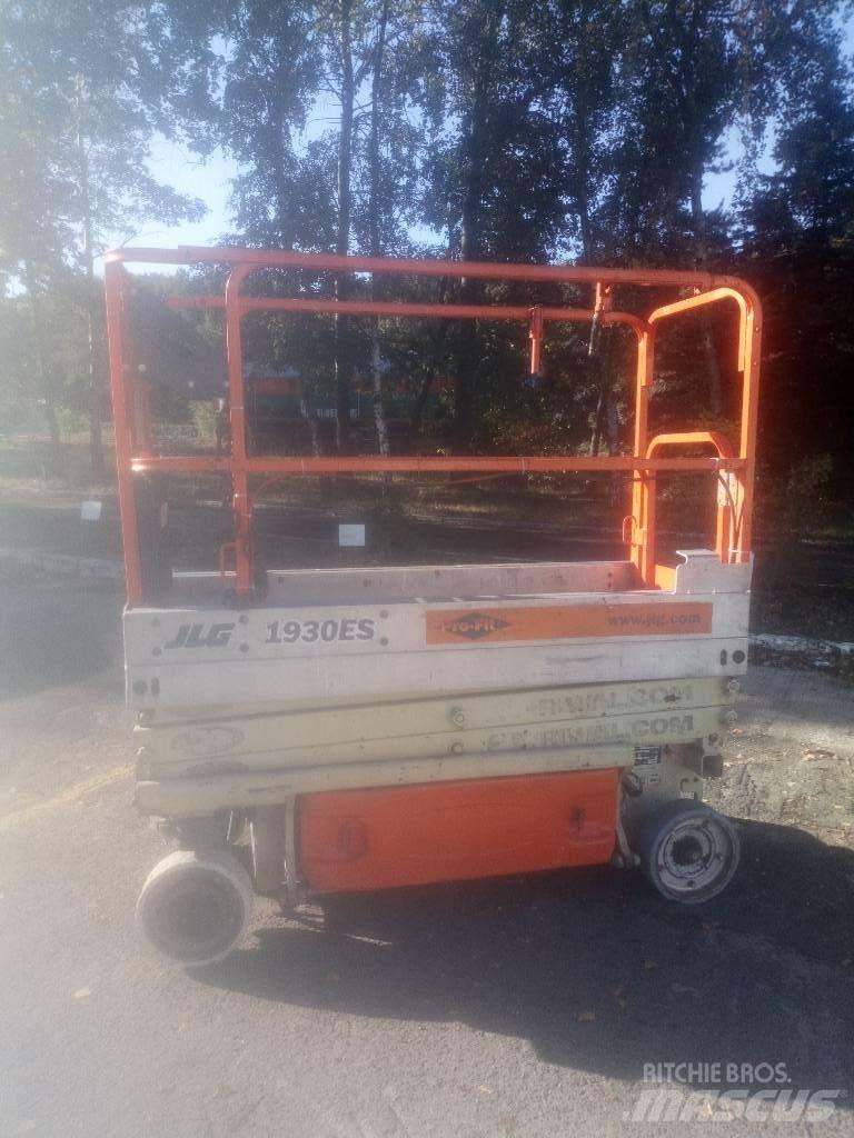 JLG 1930 ES Makazaste platforme