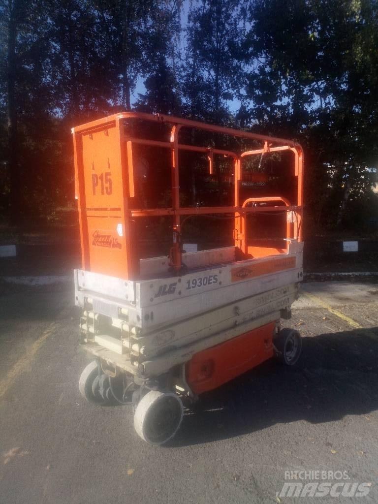 JLG 1930 ES Makazaste platforme