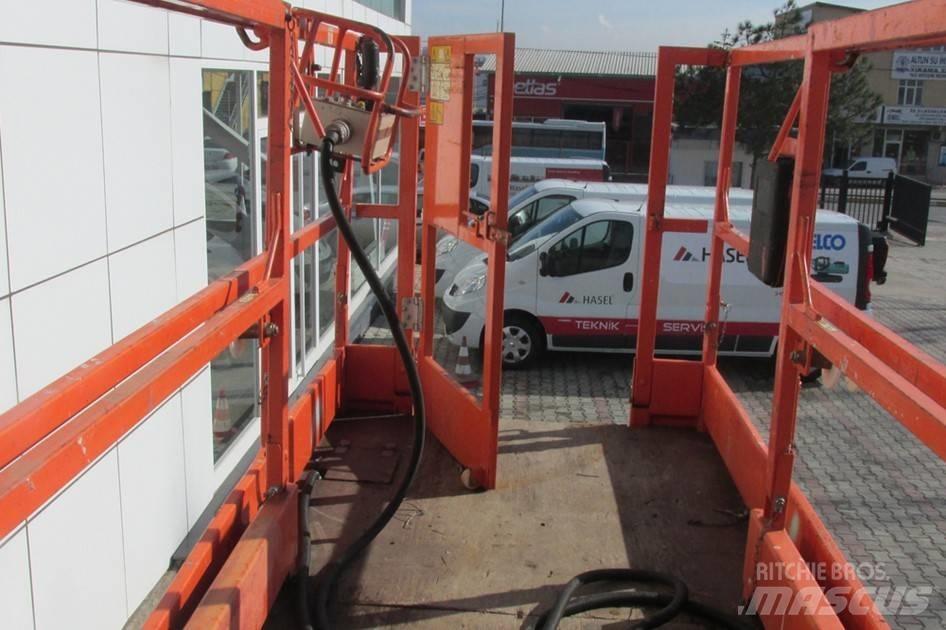 JLG 180-12 Makazaste platforme