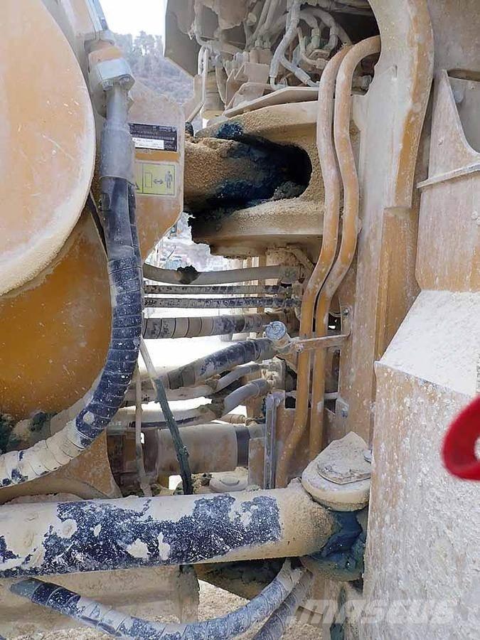 CAT 988K Utovarivači na točkove