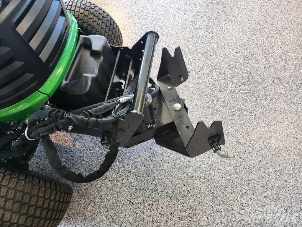 John Deere 950R Traktorske kosilice