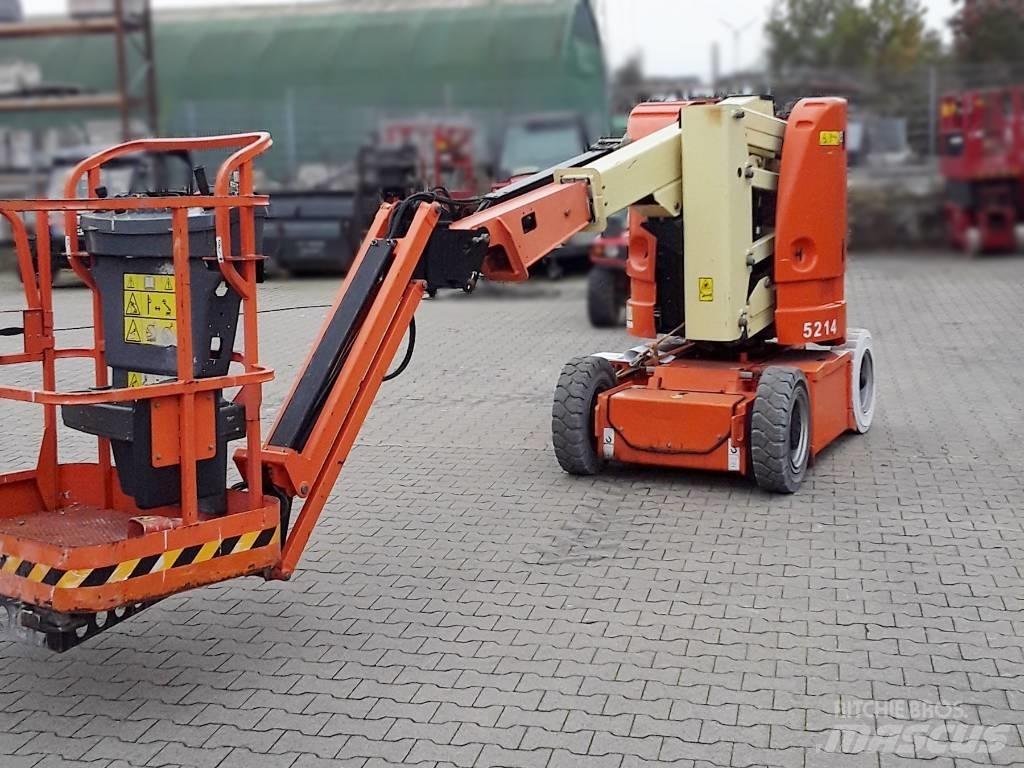 JLG E 300 AJP Zglobne podizne platforme