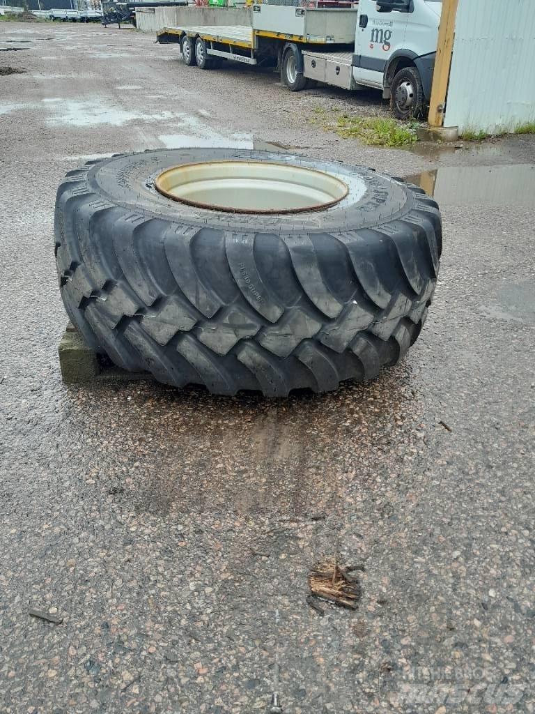 BKT 650/60R30,5 Hjul Gume, točkovi i felne