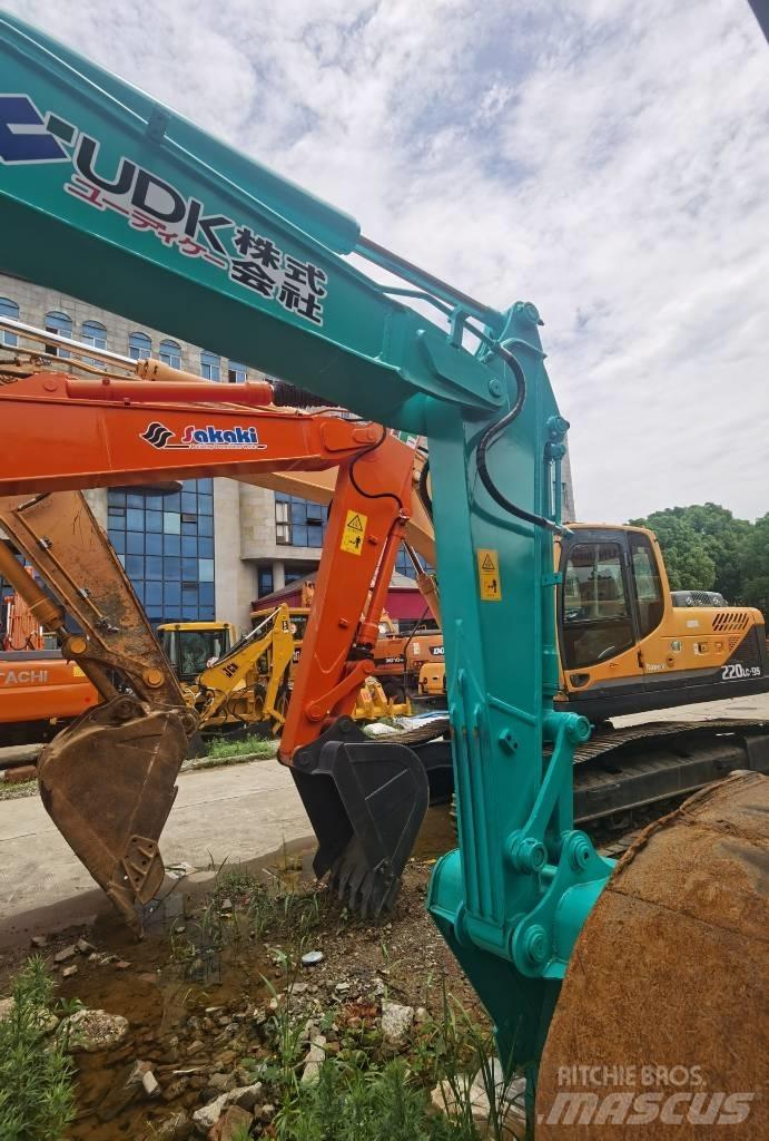Kobelco SK 75 Midi bageri 7t – 12t