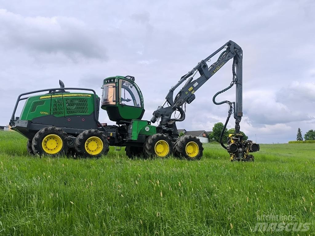 John Deere 1270G 8WD Harversteri