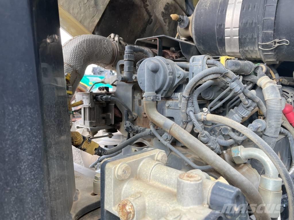 Bomag BW 216 DH-4 Valjci sa jednim bubnjem