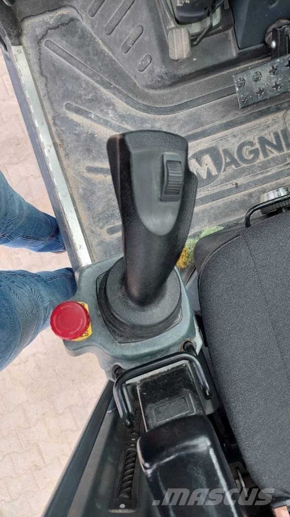 Magni RTH 5.18 Teleskopski viljuškari