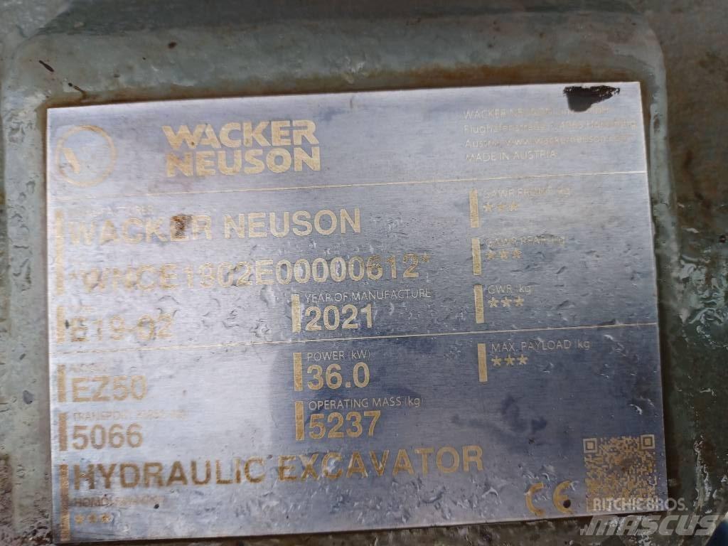 Wacker Neuson EZ50 Bageri guseničari