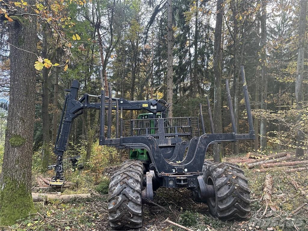 John Deere 1510G Forvarderi