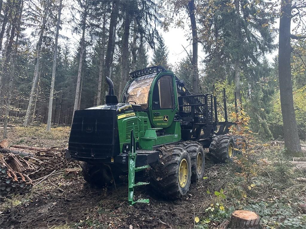 John Deere 1510G Forvarderi