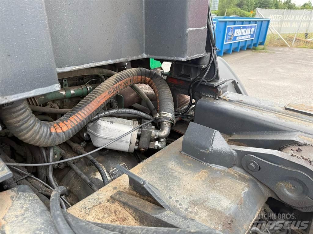 Volvo FE320 6x2*4 Rol kiper kamioni sa kukom za podizanje tereta