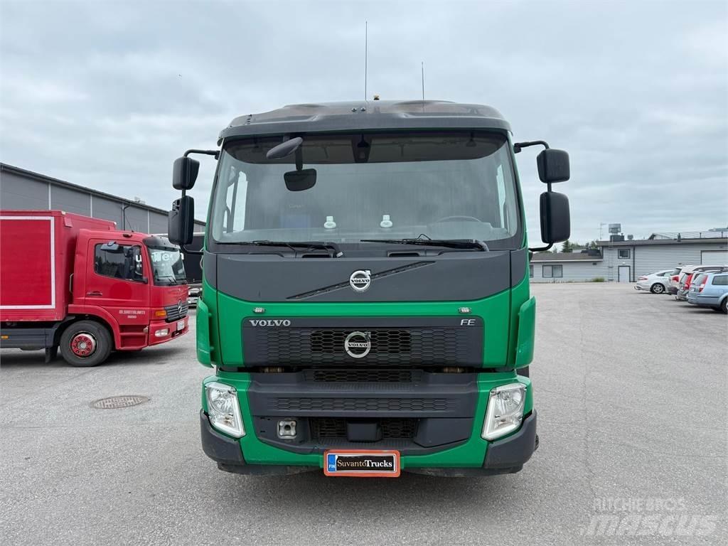 Volvo FE320 6x2*4 Rol kiper kamioni sa kukom za podizanje tereta