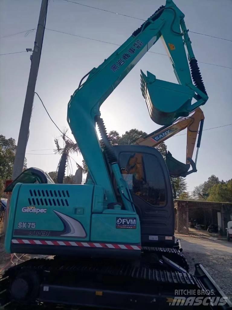 Kobelco SK 75 Midi bageri 7t – 12t