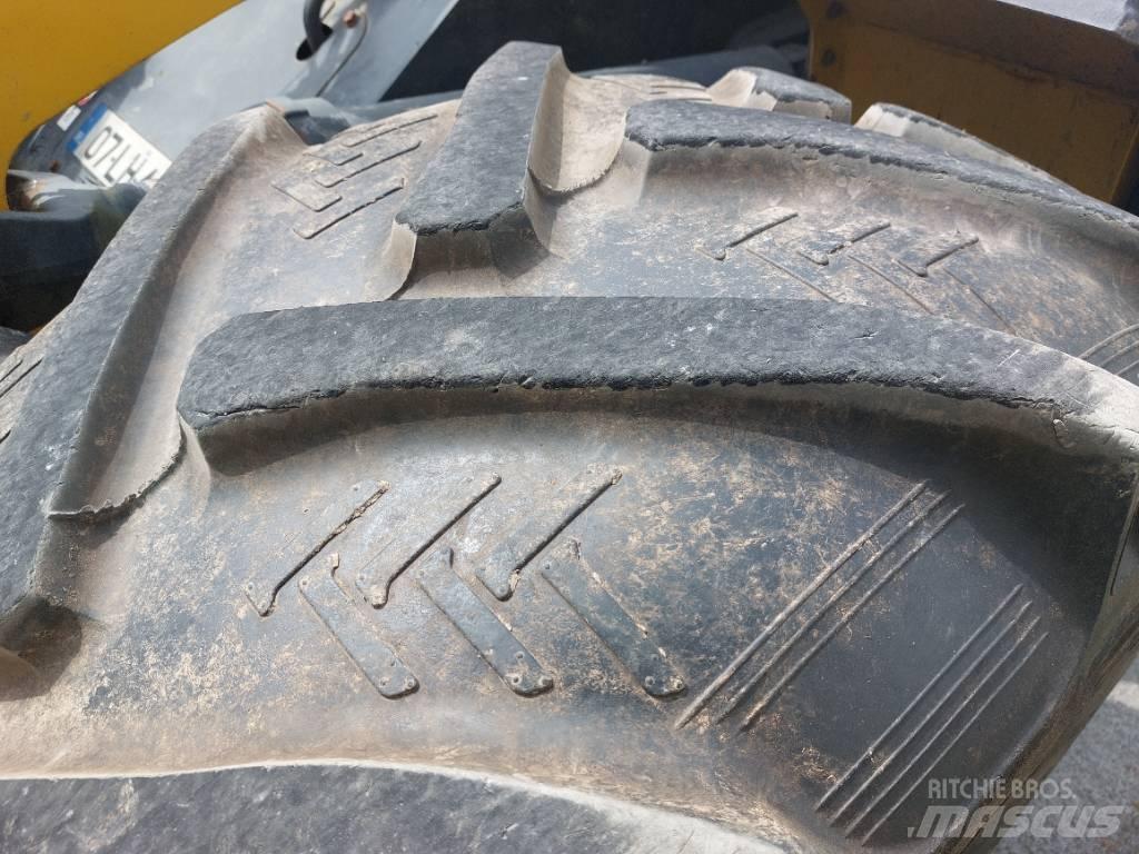 Komatsu WA320-5 Utovarivači na točkove