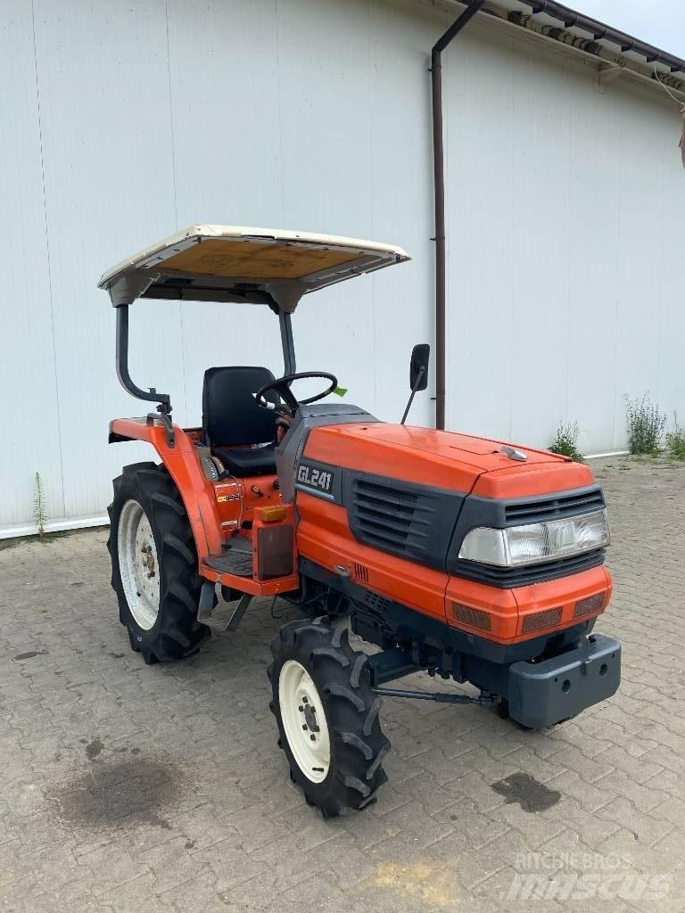 Kubota GL241 Manji traktori