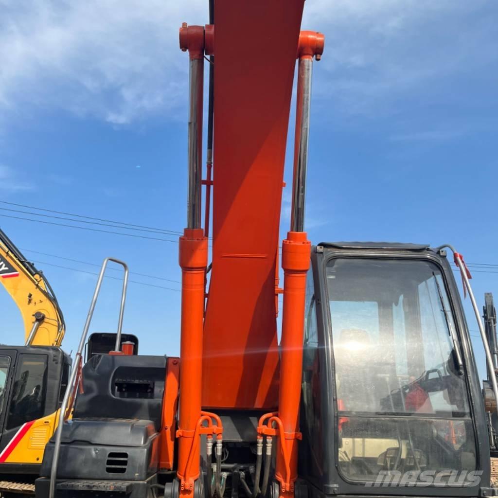 Hitachi ZX 240 Bageri guseničari