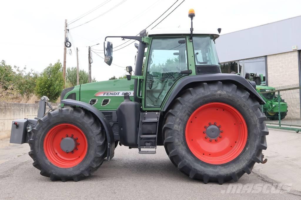 Fendt 820 Vario TMS Traktori