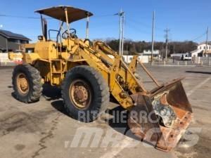 CAT 910 Utovarivači na točkove