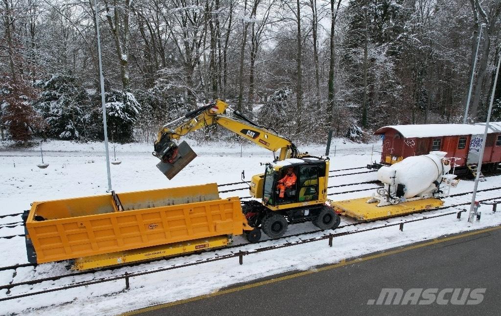 CAT 323 Rail Polovni specijalni bageri