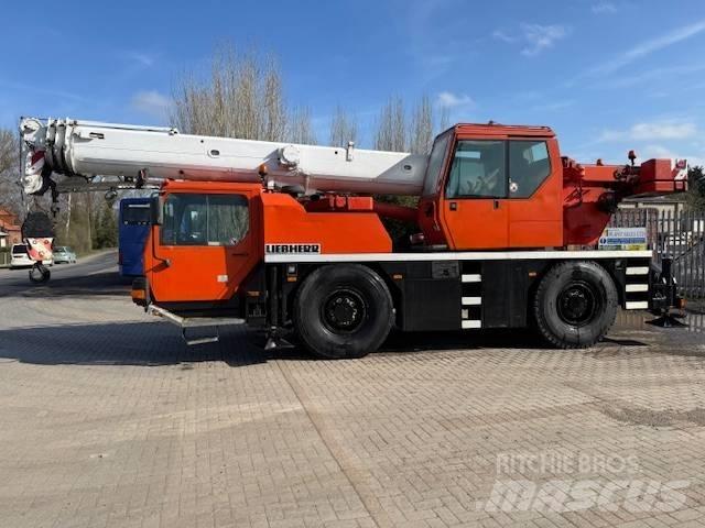 Liebherr LTM 1030-2 Polovne dizalice za sve terene