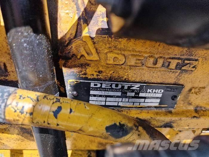  Engines F4L912 Ostale kargo komponente