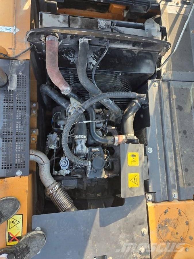 CASE WX 148 Bageri točkaši