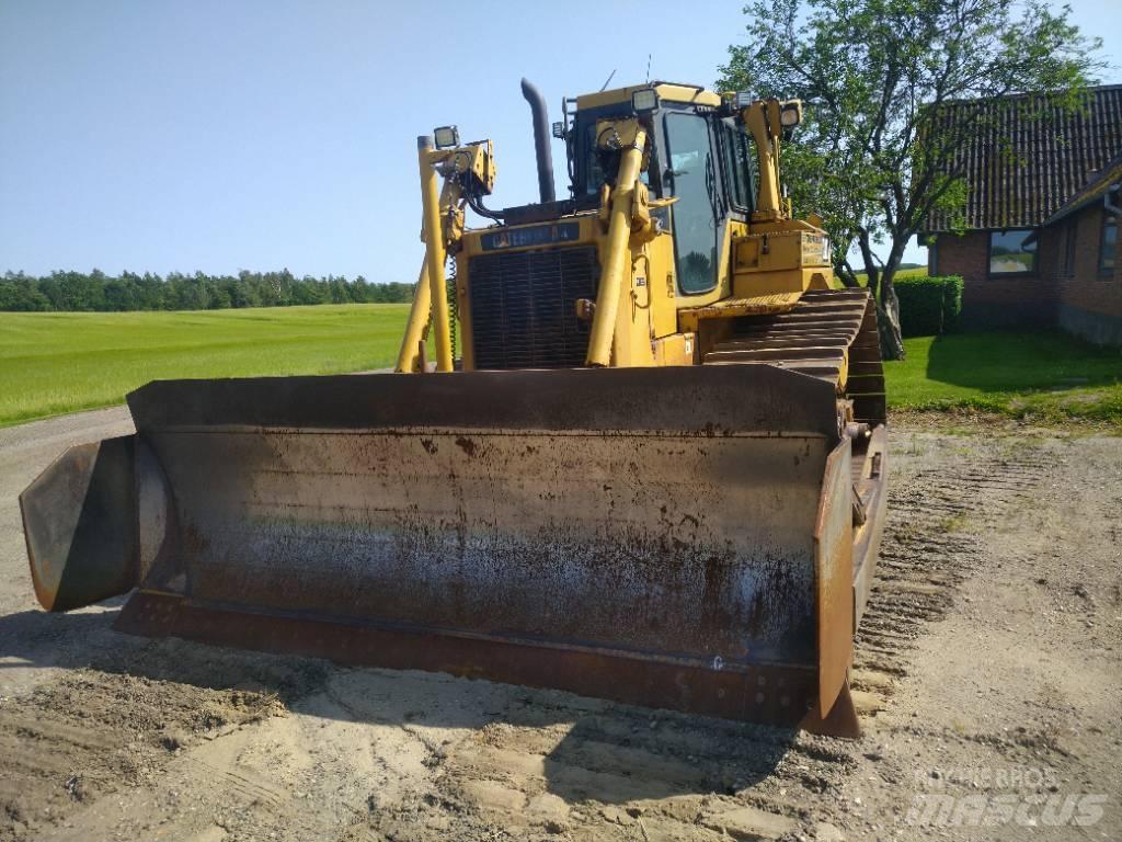 CAT D 6 T LGP Buldožeri guseničari