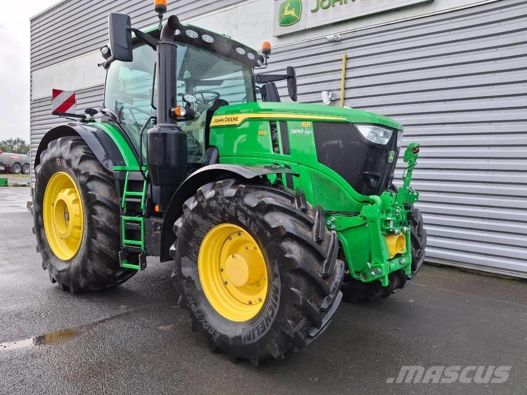 John Deere 6R 250 Traktori