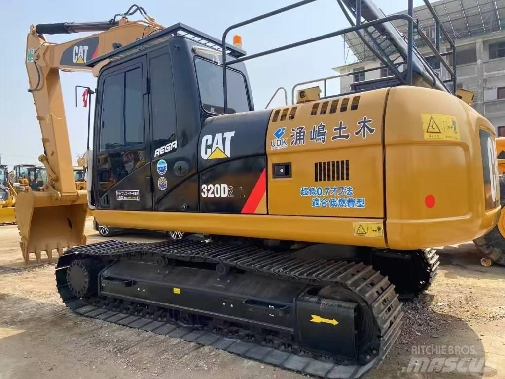 CAT 320D2L Bageri guseničari