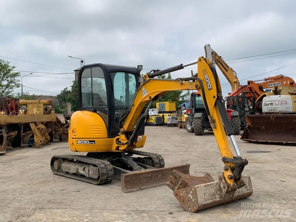JCB 8030 ZTS Mini bageri < 7t