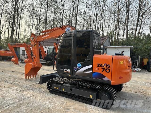 Hitachi ZX70 Bageri guseničari
