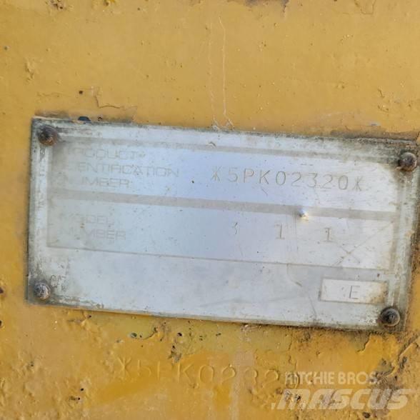 CAT 311 Bageri guseničari
