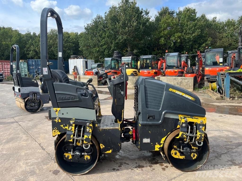 Bomag BW 100 AD M-5 Valjci sa duplim bubnjem