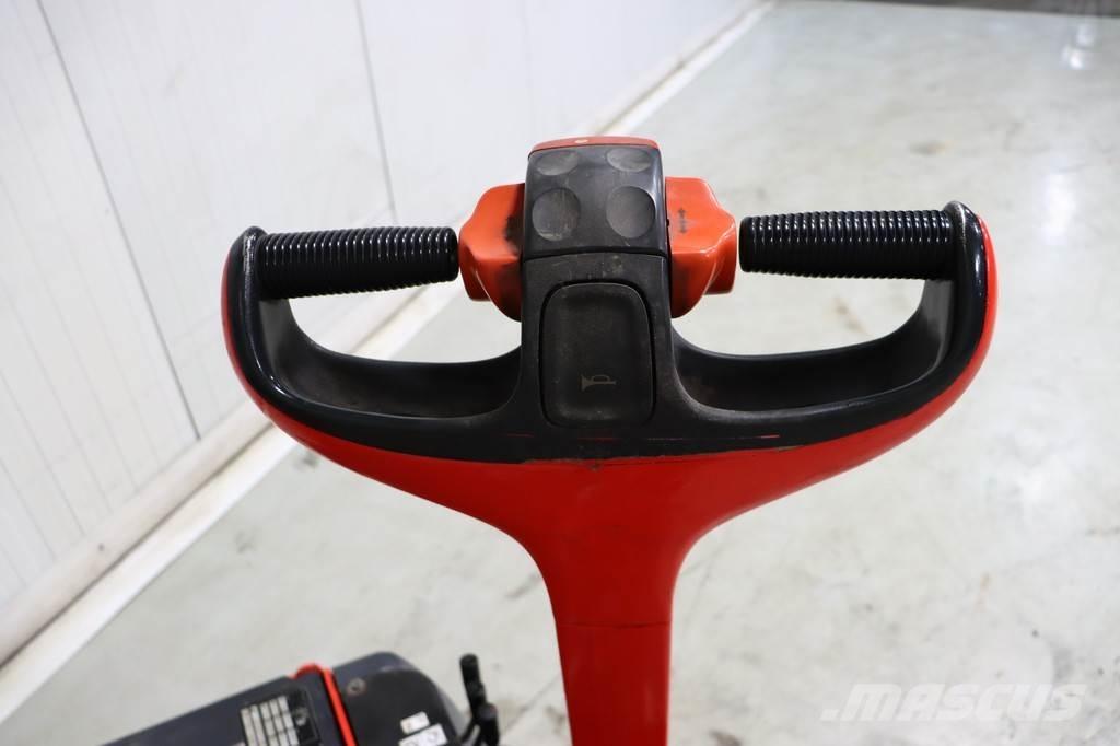 Linde L12AC Ručni električni viljuškar