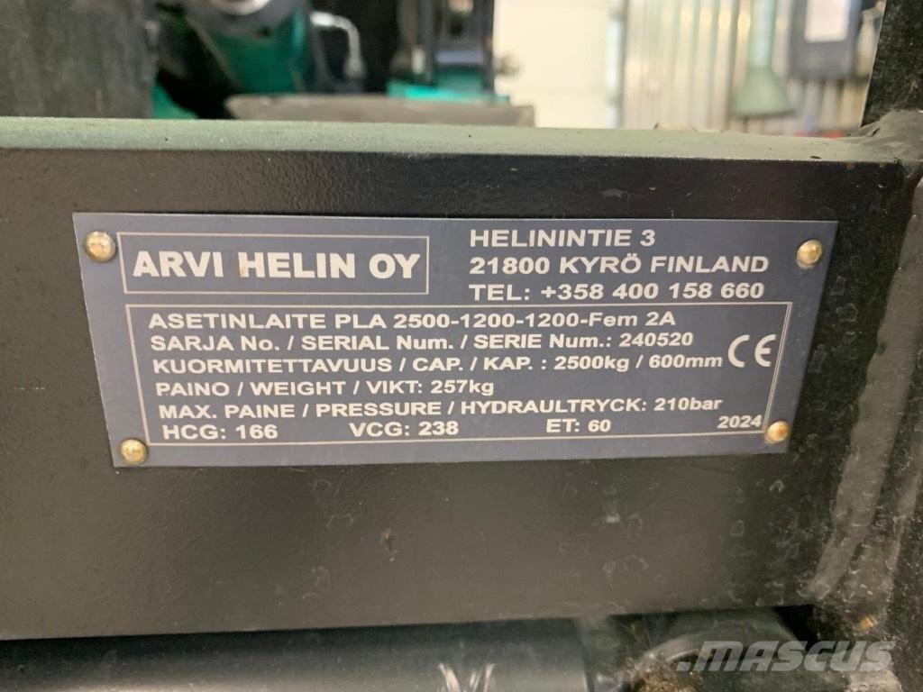 Mitsubishi FD 25 N2 Dizelski viljuškari