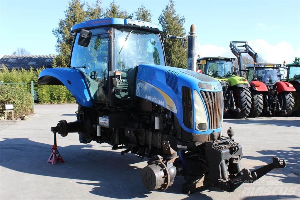 New Holland T8020 Traktori