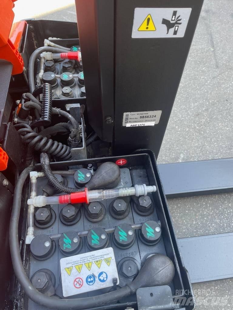 BT SWE080L Ručni električni viljuškar