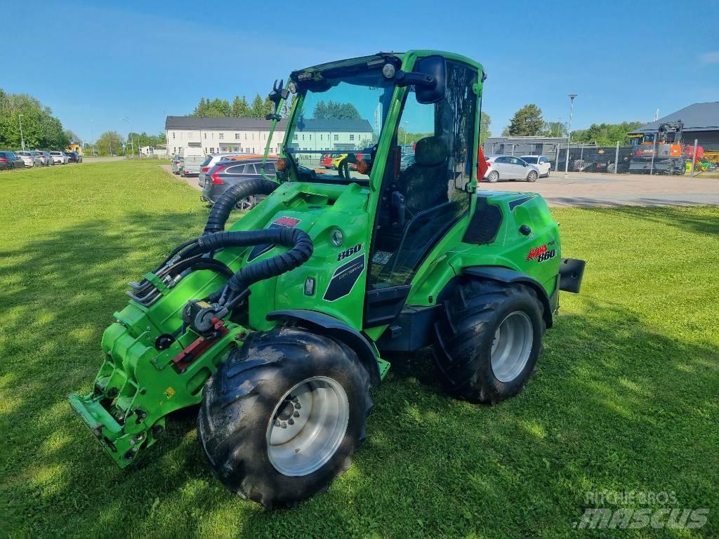 Avant 860i Stage V Skid steer mini utovarivači