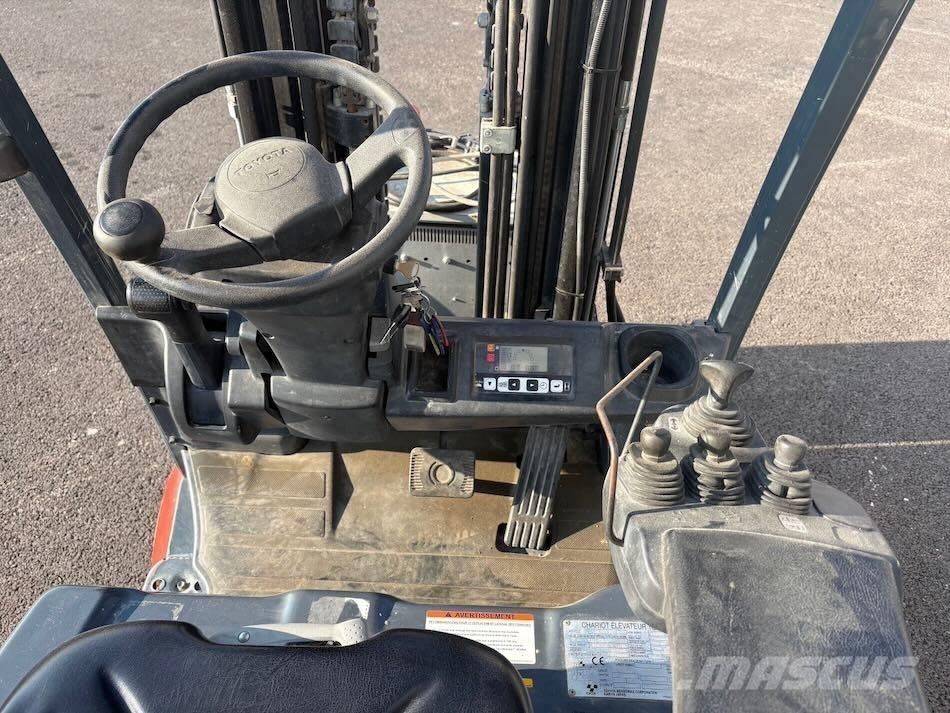 Toyota 8 FBET 15 Električni viljuškari