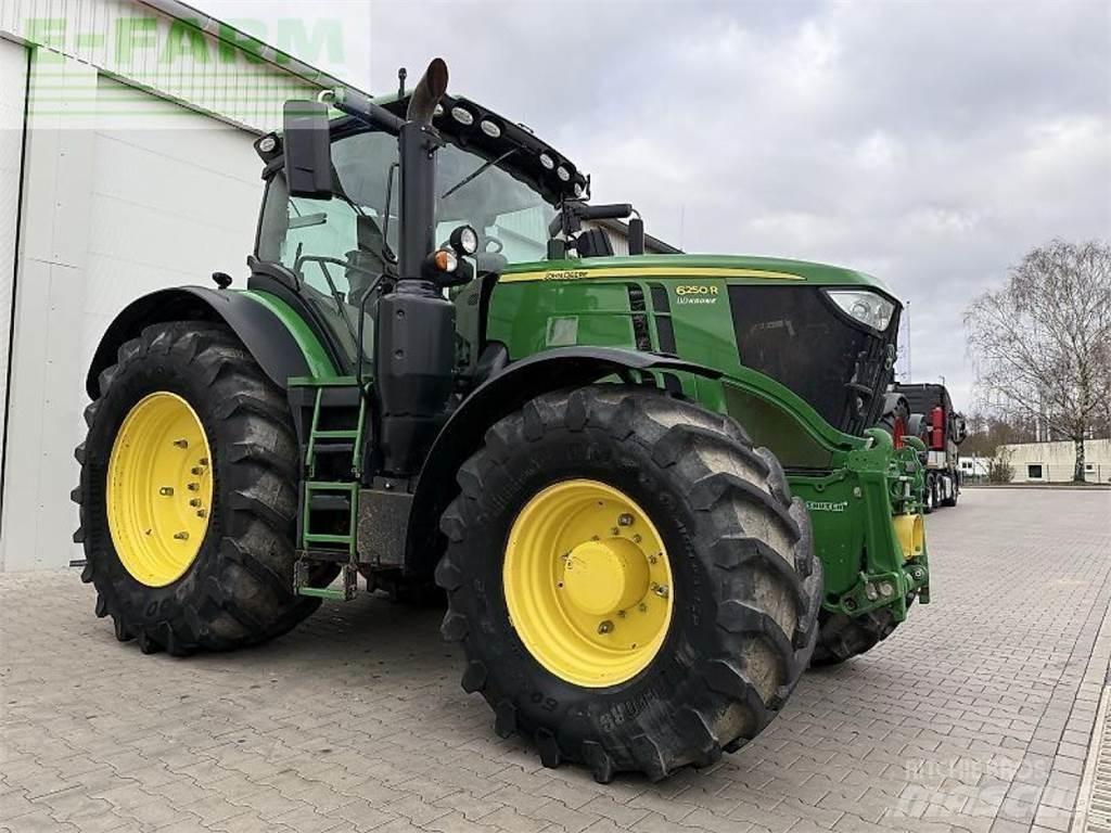 John Deere 6250 r Traktori