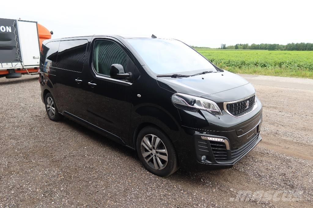Peugeot E-Traveller Automobili
